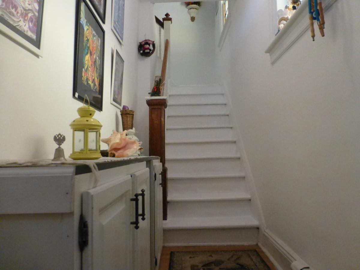 Classical American Homestay House New York Eksteriør billede