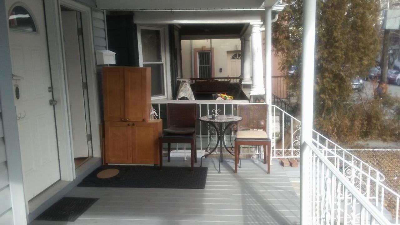 Classical American Homestay House New York Eksteriør billede